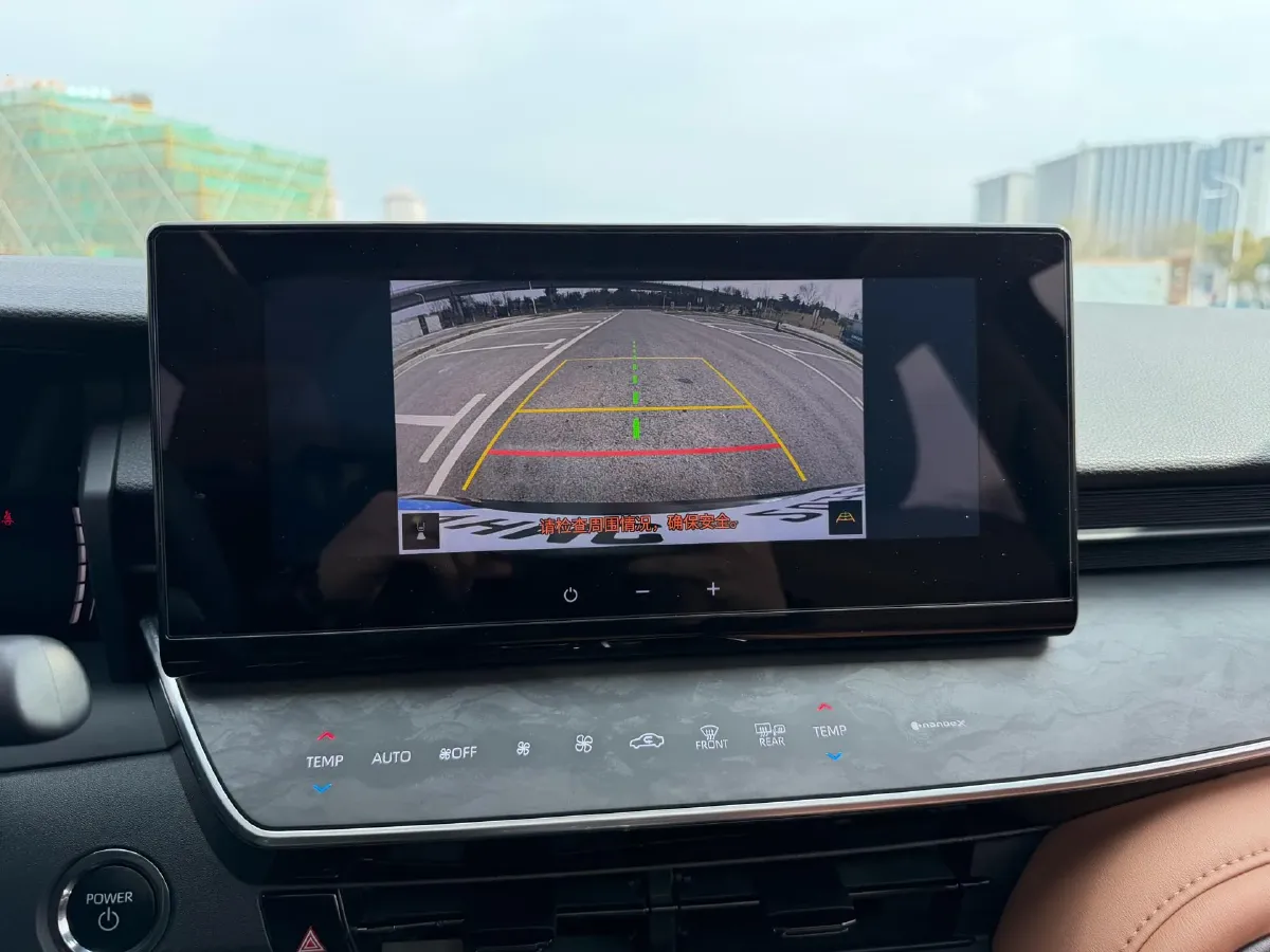 2024 Toyota Camry 2.0L 152HP L4 E-CVT Hybrid,autocango,china used car exporter,china ev exporter,chinese used car exporter,chinese used ev exporter