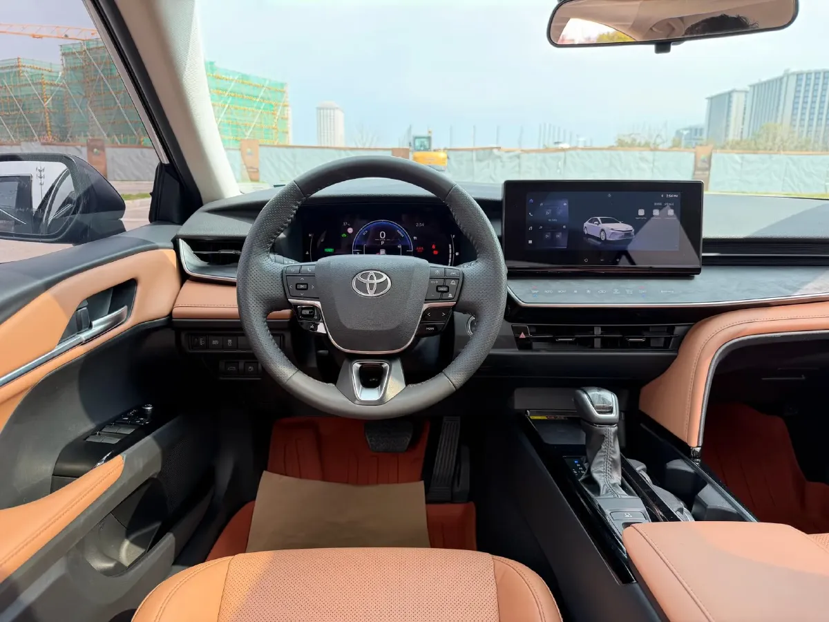 2024 Toyota Camry 2.0L 152HP L4 E-CVT Hybrid,autocango,china used car exporter,china ev exporter,chinese used car exporter,chinese used ev exporter