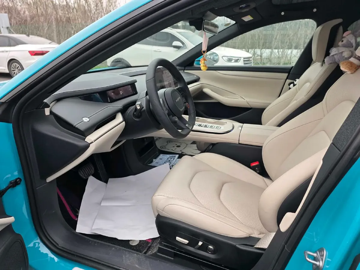 2024 MI SU7 BEV 94.3KWH,autocango,china used car exporter,china ev exporter,chinese used car exporter,chinese used ev exporter