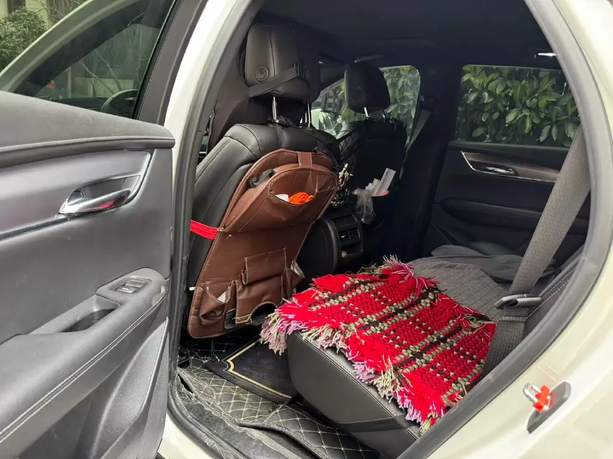 2020 Cadillac XT5 2.0T 241HP L4 9AT,autocango,china used car exporter,china ev exporter,chinese used car exporter,chinese used ev exporter