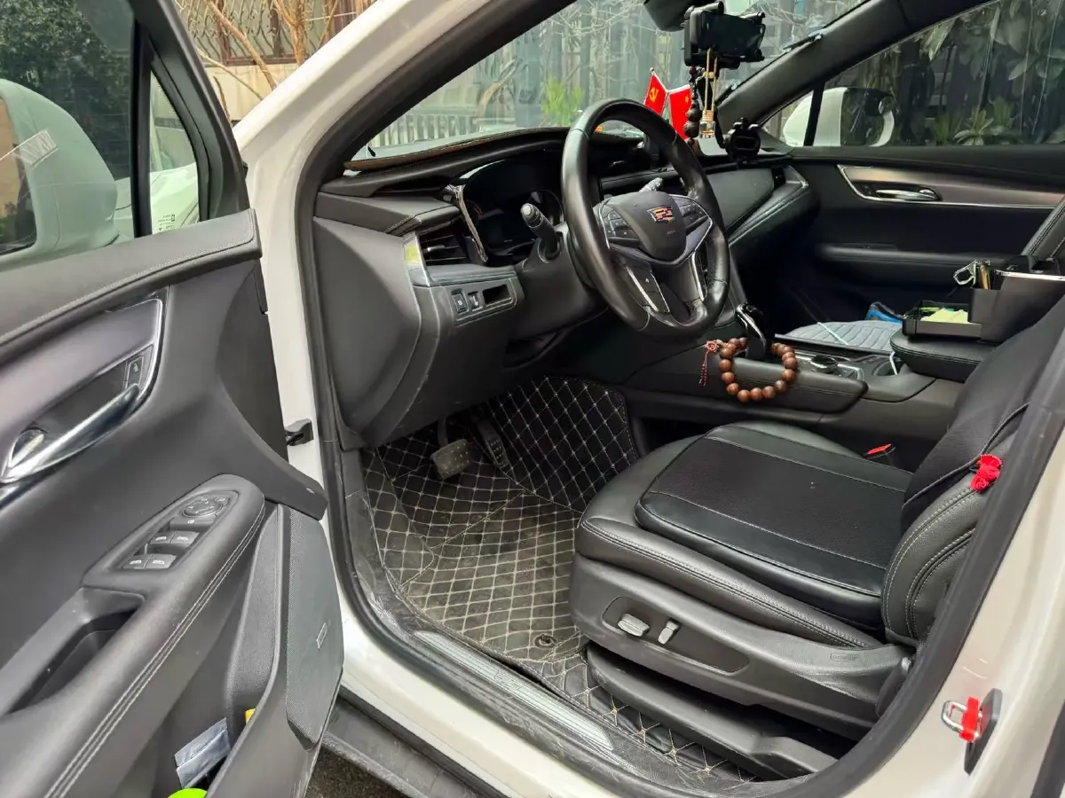 2020 Cadillac XT5 2.0T 241HP L4 9AT,autocango,china used car exporter,china ev exporter,chinese used car exporter,chinese used ev exporter