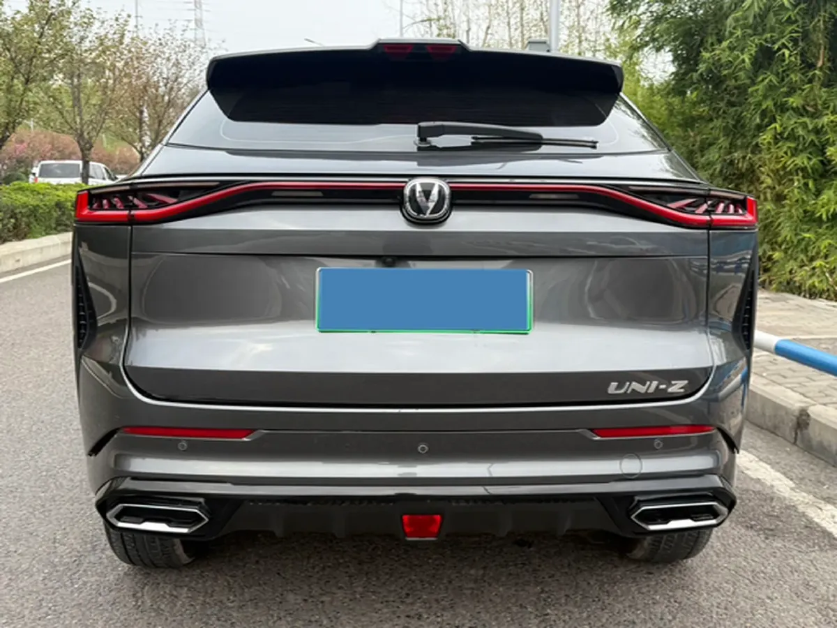 2024 ChangAn UNI-Z 1.5L 98HP L4 E-CVT PHEV 18.4KWH,autocango,china used car exporter,china ev exporter,chinese used car exporter,chinese used ev exporter