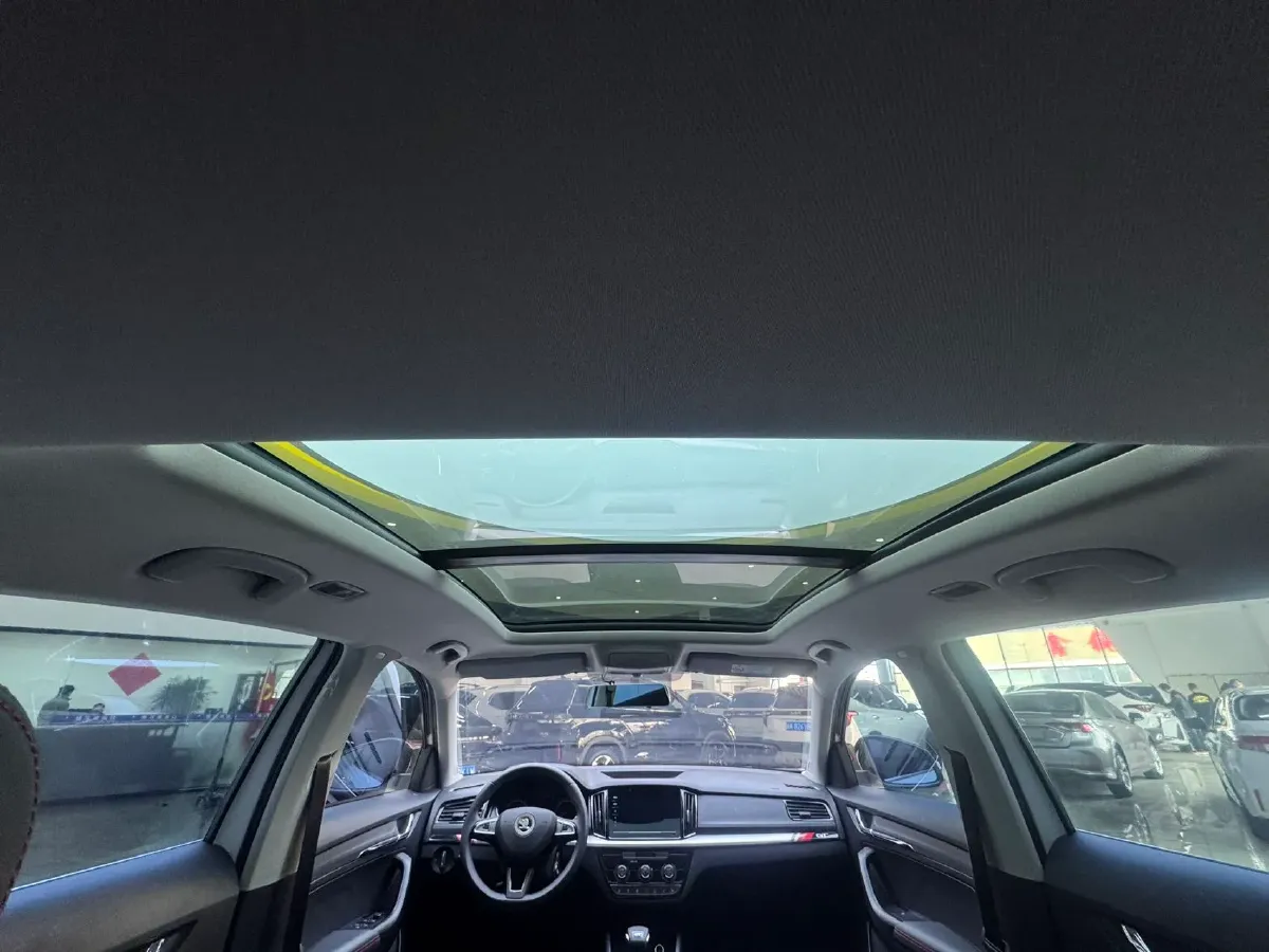 2023 Skoda Kamiq 1.5L 112HP L4 6AT,autocango,china used car exporter,china ev exporter,chinese used car exporter,chinese used ev exporter