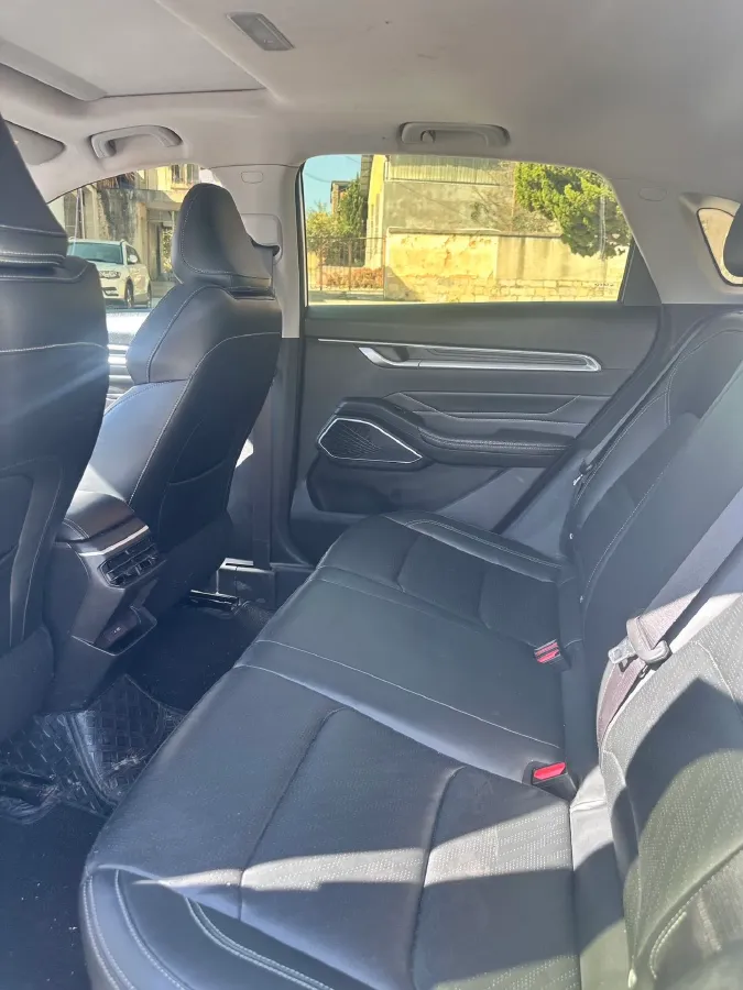 2022 Geely Emgrand 1.5L 114HP L4 CVT,autocango,china used car exporter,china ev exporter,chinese used car exporter,chinese used ev exporter