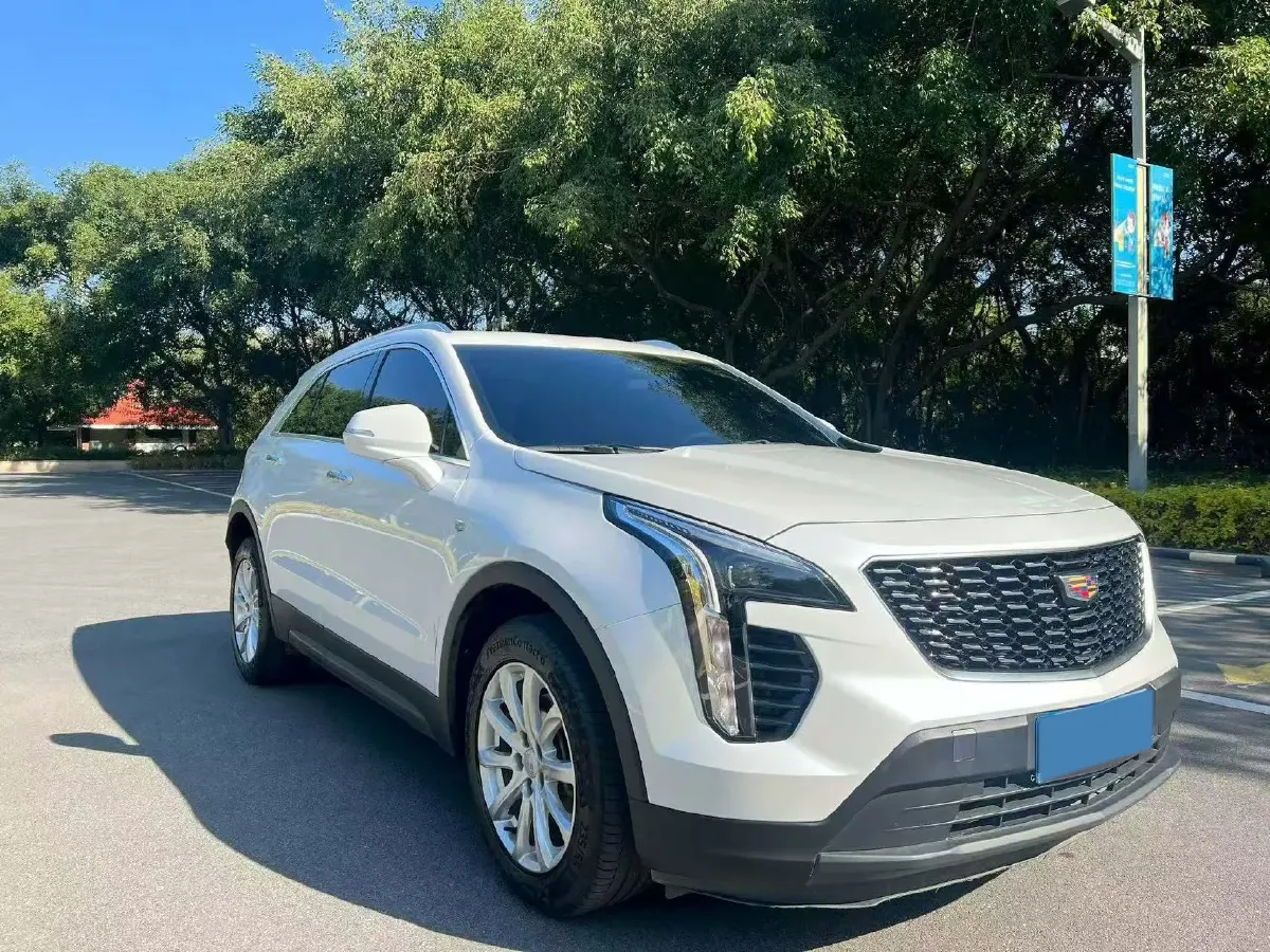 2021 Cadillac XT4 2.0T 237HP L4 9AT,autocango,china used car exporter,china ev exporter,chinese used car exporter,chinese used ev exporter