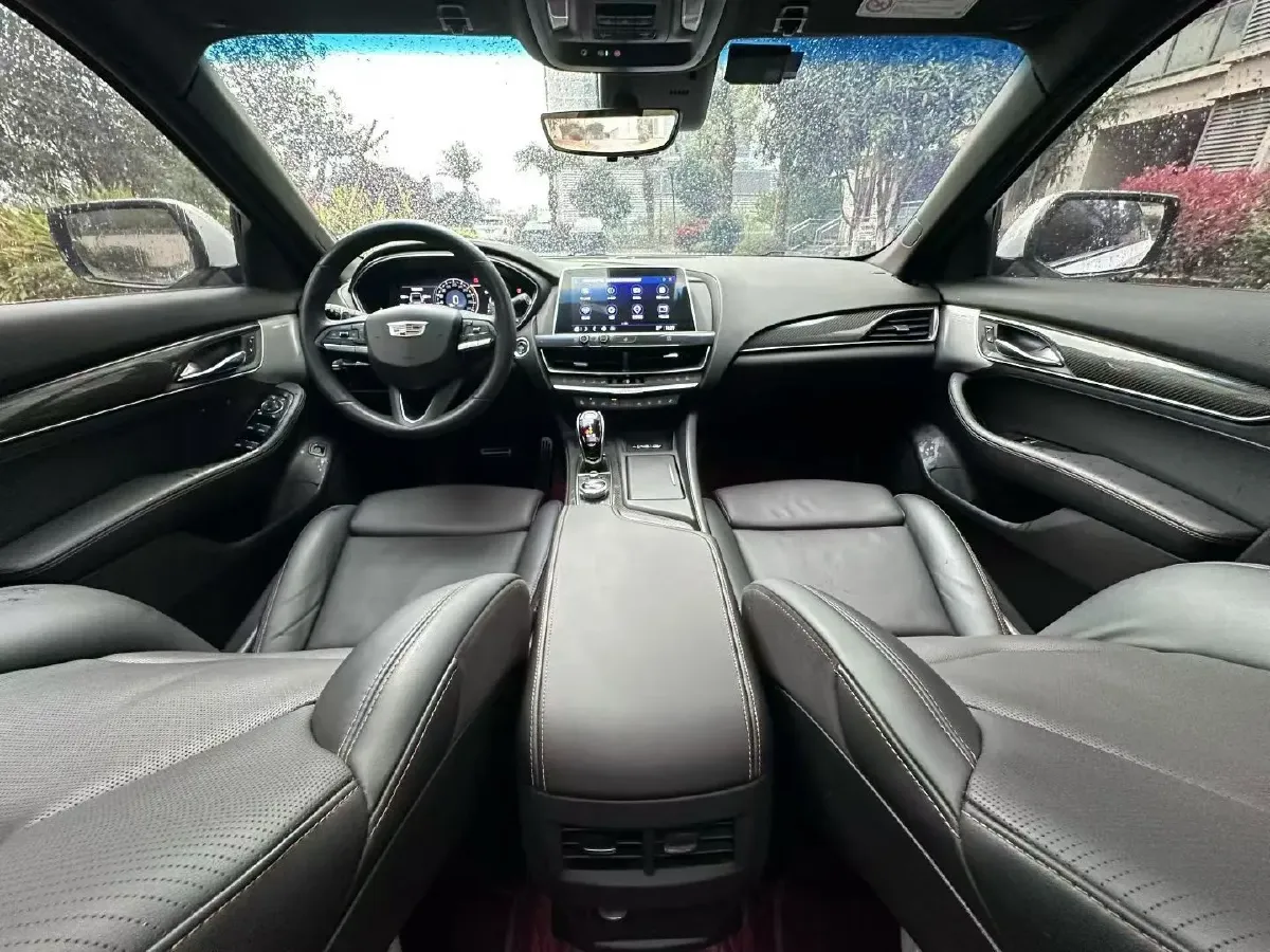 2023 Cadillac CT5 2.0T 237HP L4 10AT,autocango,china used car exporter,china ev exporter,chinese used car exporter,chinese used ev exporter