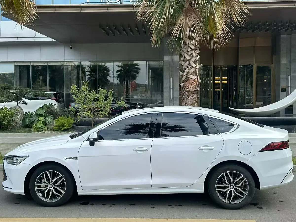 2021 Haval F7 1.5T 169HP L4 7DCT,autocango,china used car exporter,china ev exporter,chinese used car exporter,chinese used ev exporter