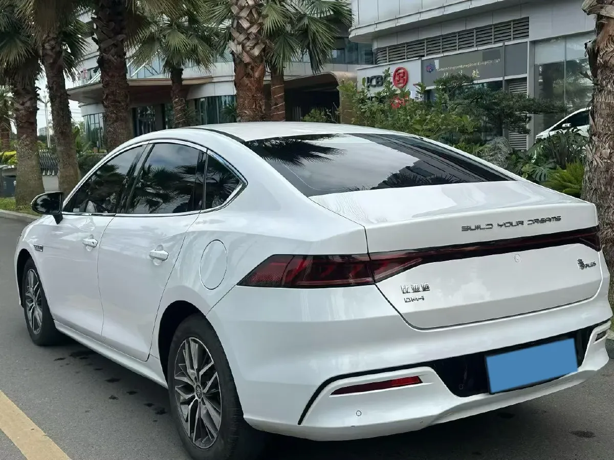 2021 Haval F7 1.5T 169HP L4 7DCT,autocango,china used car exporter,china ev exporter,chinese used car exporter,chinese used ev exporter