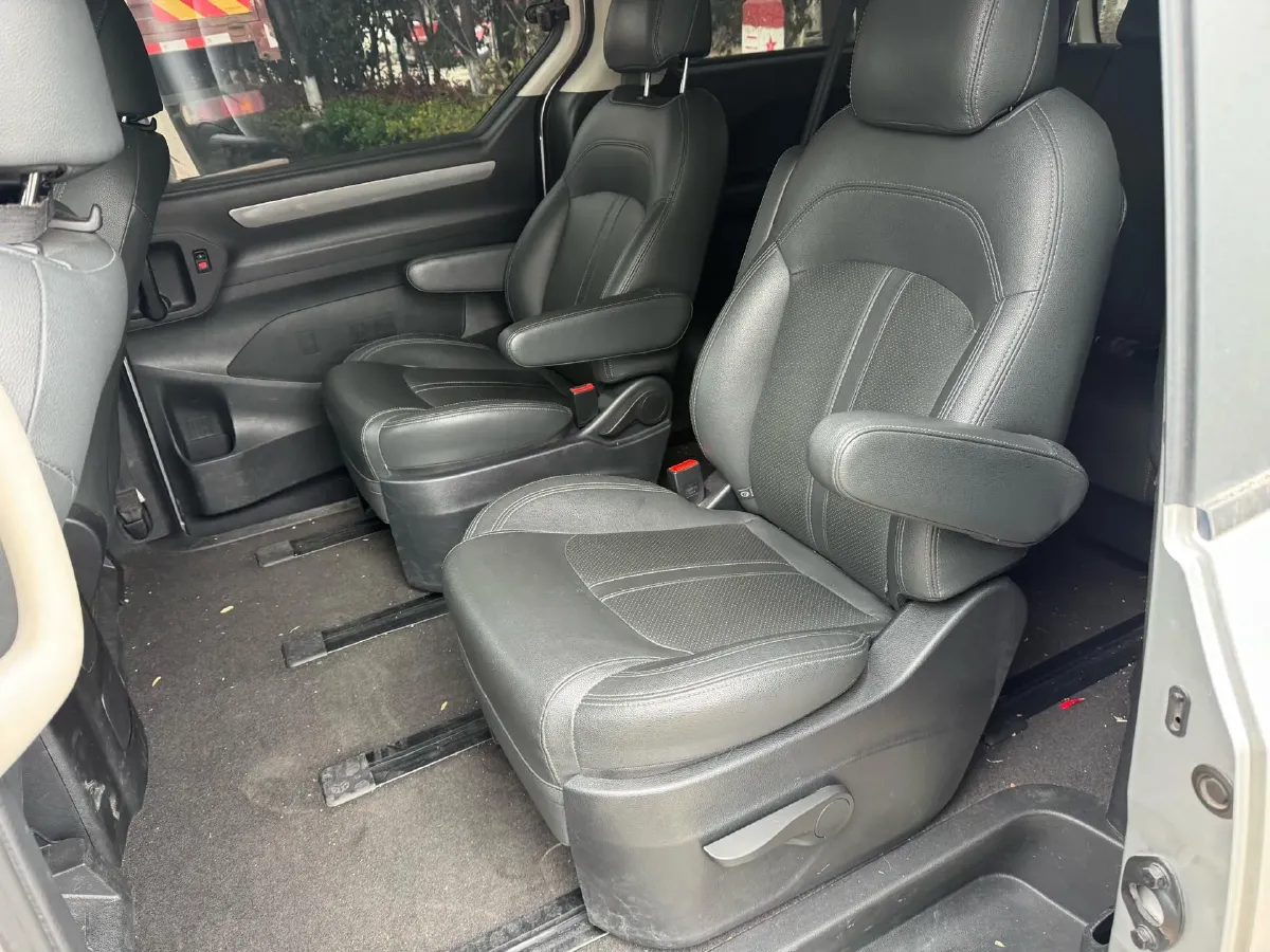 2021 MAXUS G10 2.0T 224HP L4 6AT,autocango,china used car exporter,china ev exporter,chinese used car exporter,chinese used ev exporter