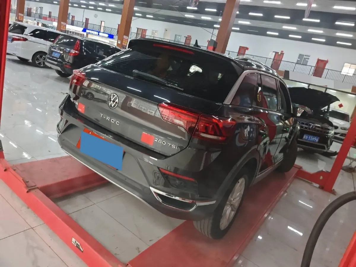 2021 Volkswagen T-Roc 1.4T 150HP L4 7DCT,autocango,china used car exporter,china ev exporter,chinese used car exporter,chinese used ev exporter