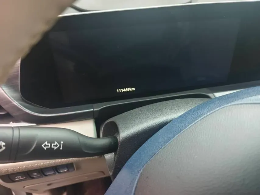 2021 Buick GL8 2.0T 237HP L4 9AT,autocango,china used car exporter,china ev exporter,chinese used car exporter,chinese used ev exporter