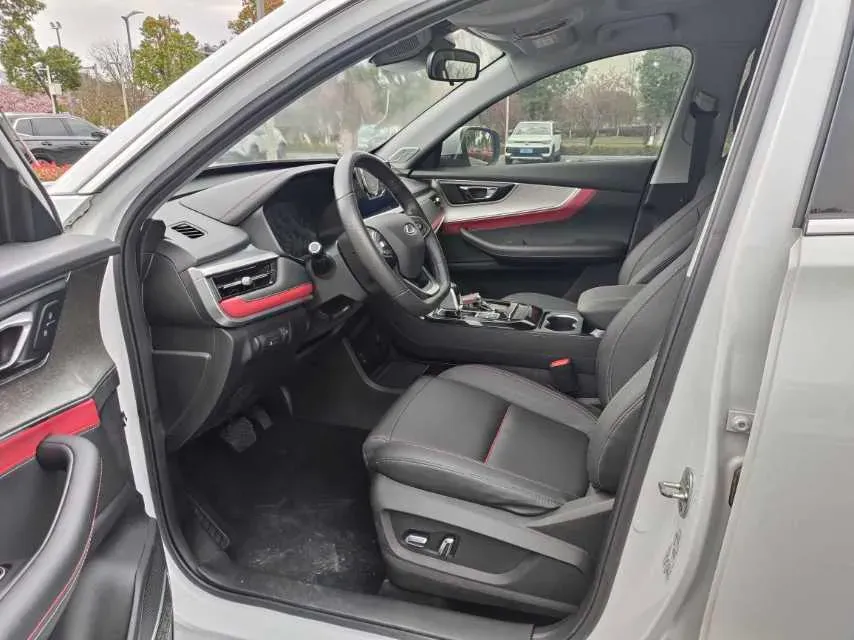 2020 Chery Tiggo 7 1.6T 197HP L4 7DCT,autocango,china used car exporter,china ev exporter,chinese used car exporter,chinese used ev exporter