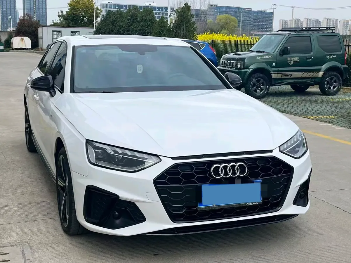 2024 Audi A4L 2.0T 190HP L4 7DCT,autocango,china used car exporter,china ev exporter,chinese used car exporter,chinese used ev exporter