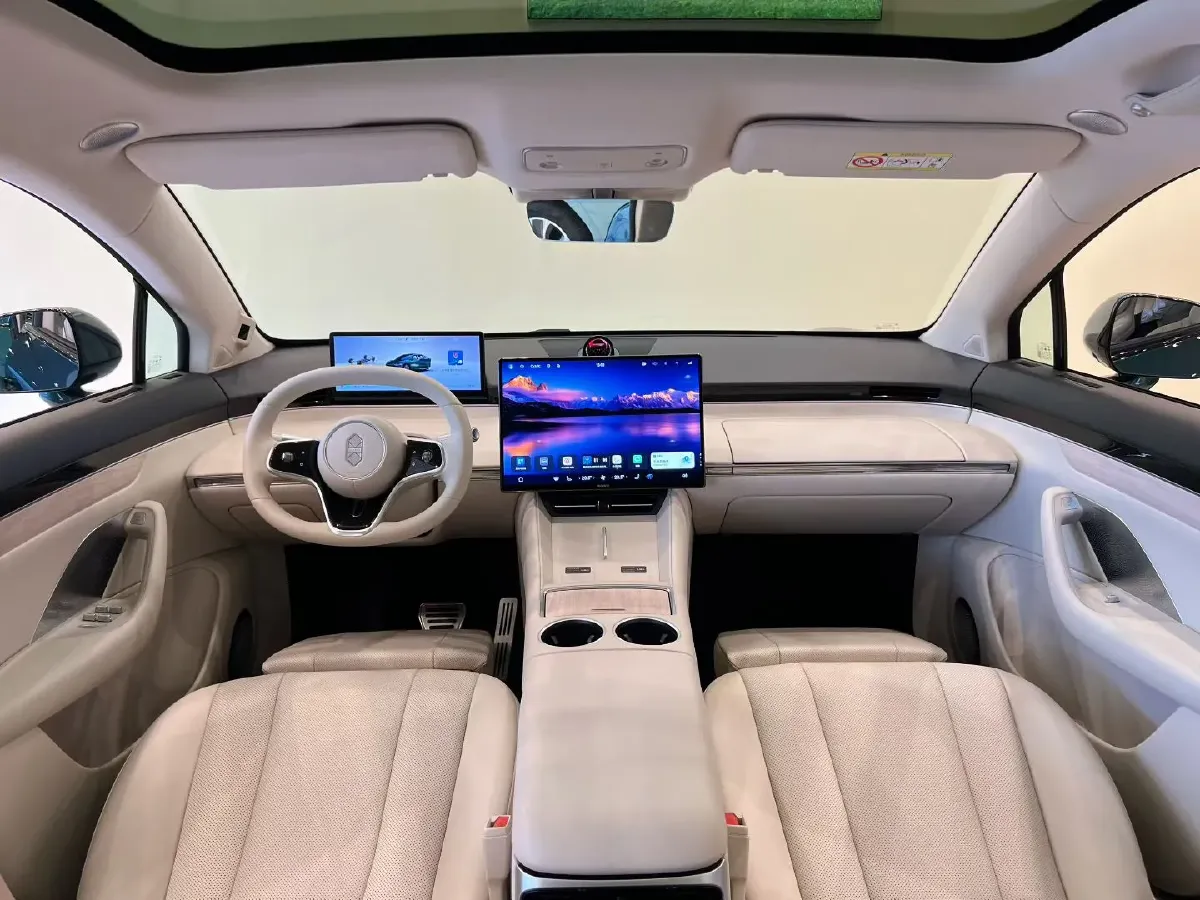 2026 Luxeed R7 BEV,autocango,china used car exporter,china ev exporter,chinese used car exporter,chinese used ev exporter