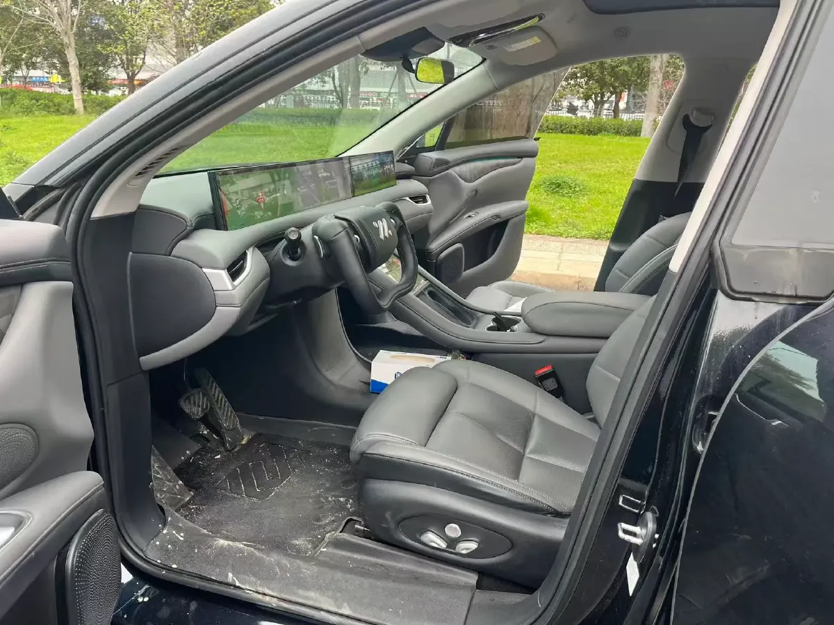 2023 IM LS6 BEV 90KWH,autocango,china used car exporter,china ev exporter,chinese used car exporter,chinese used ev exporter