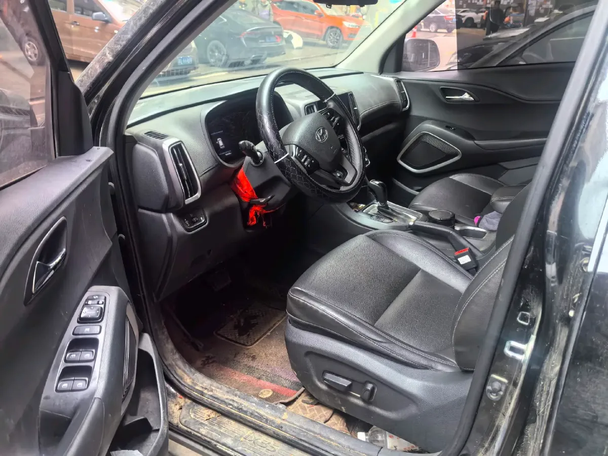 2020 Hyundai ix35 2.0L 160HP L4 6AT,autocango,china used car exporter,china ev exporter,chinese used car exporter,chinese used ev exporter