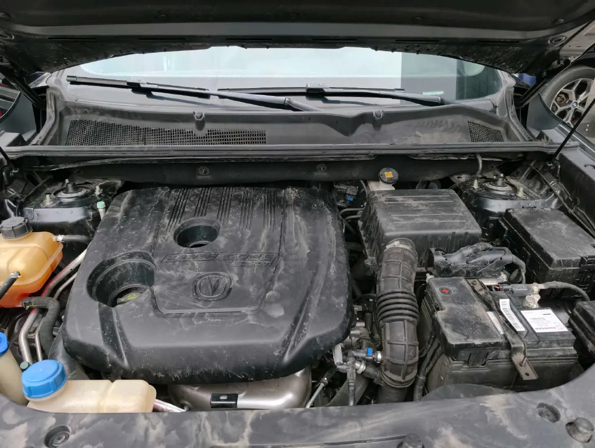 2021 ChangAn CS75 Plus 1.5T 178HP L4 6AT,autocango,china used car exporter,china ev exporter,chinese used car exporter,chinese used ev exporter