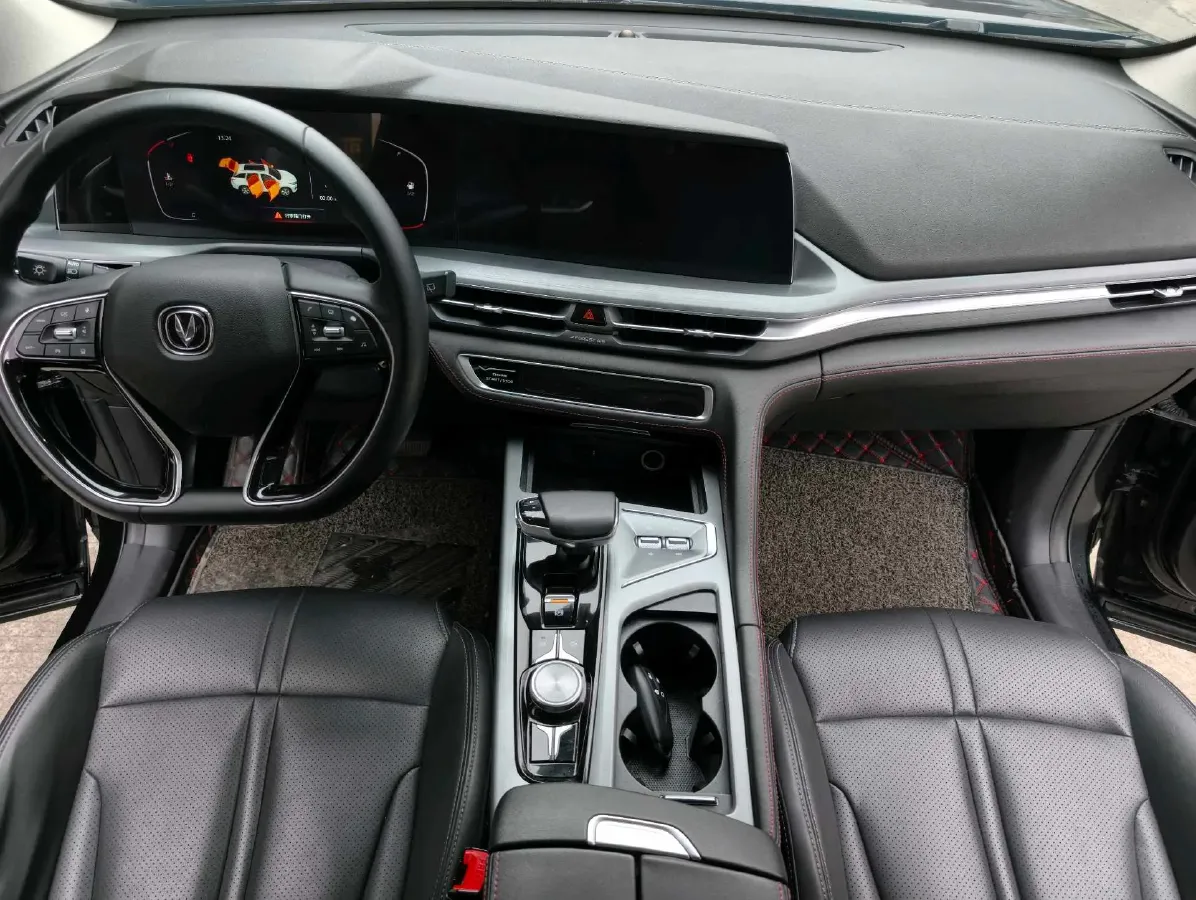 2021 ChangAn CS75 Plus 1.5T 178HP L4 6AT,autocango,china used car exporter,china ev exporter,chinese used car exporter,chinese used ev exporter