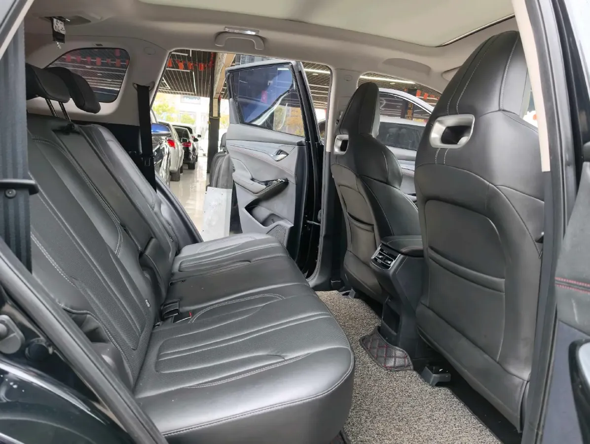 2021 ChangAn CS75 Plus 1.5T 178HP L4 6AT,autocango,china used car exporter,china ev exporter,chinese used car exporter,chinese used ev exporter