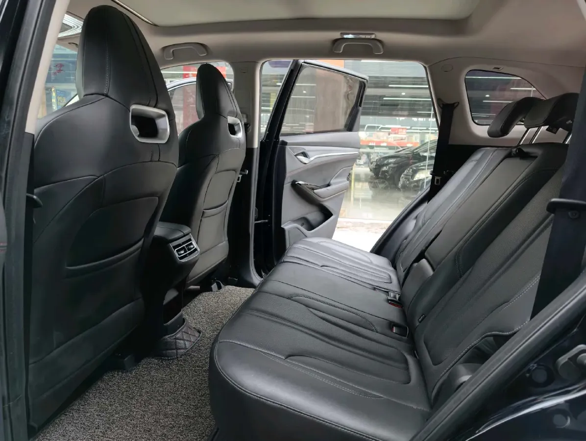 2021 ChangAn CS75 Plus 1.5T 178HP L4 6AT,autocango,china used car exporter,china ev exporter,chinese used car exporter,chinese used ev exporter