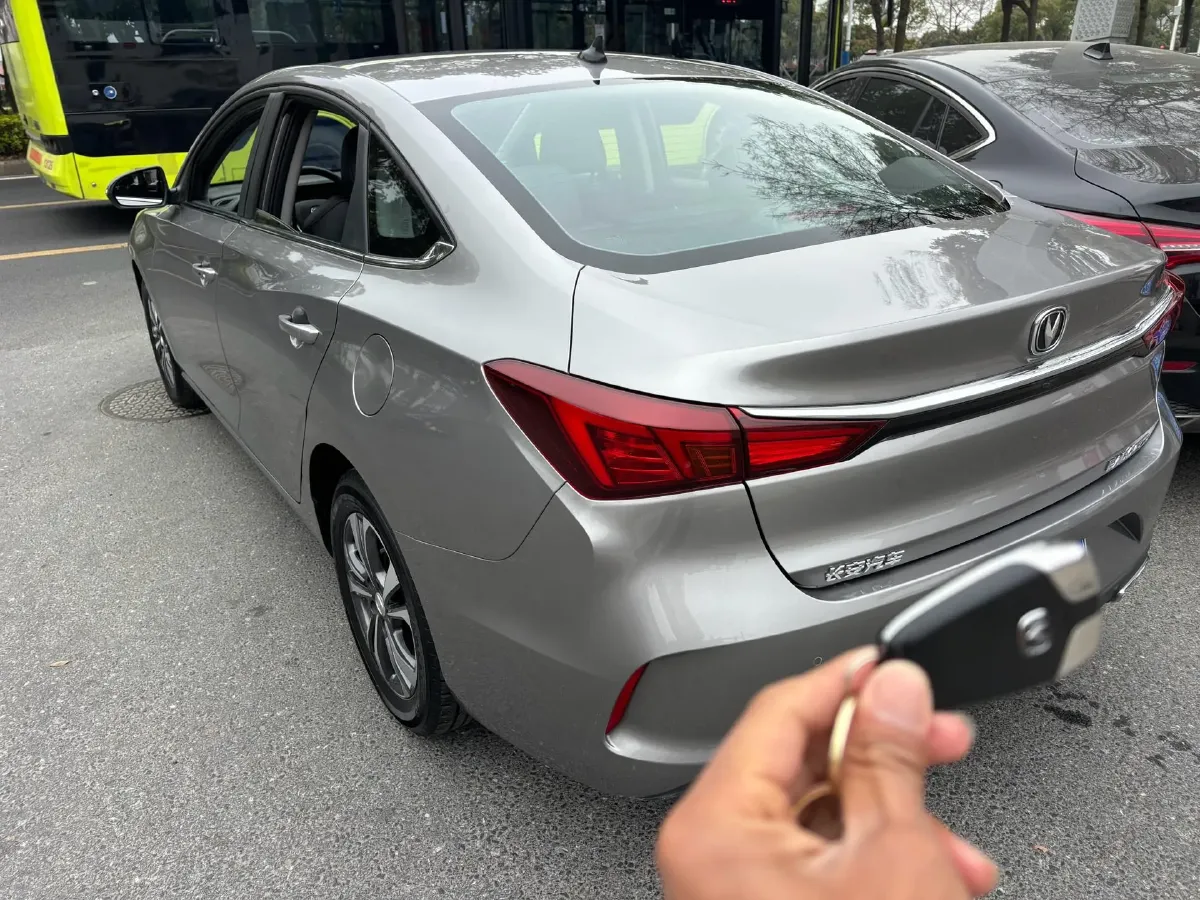 2020 ChangAn Eado 1.6L 128HP L4 6AT,autocango,china used car exporter,china ev exporter,chinese used car exporter,chinese used ev exporter