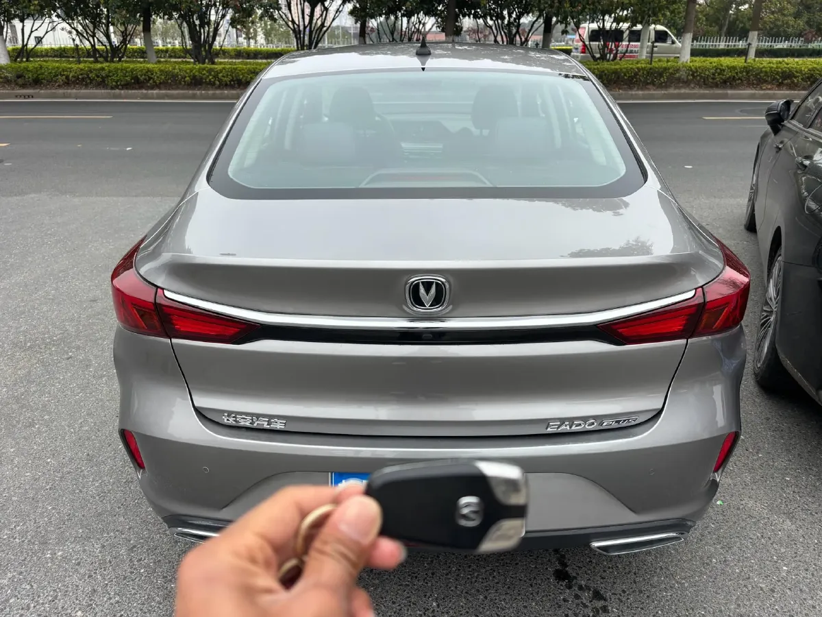 2020 ChangAn Eado 1.6L 128HP L4 6AT,autocango,china used car exporter,china ev exporter,chinese used car exporter,chinese used ev exporter