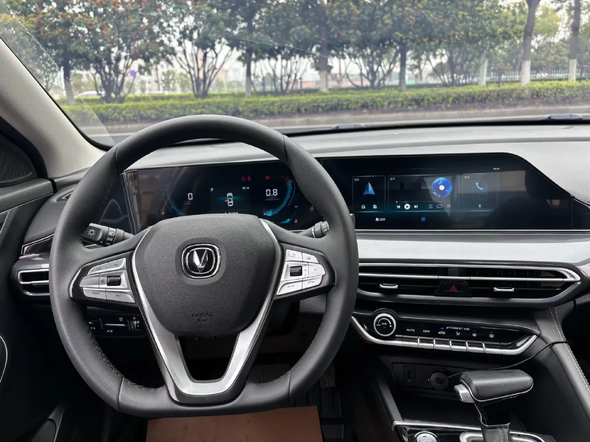 2020 ChangAn Eado 1.6L 128HP L4 6AT,autocango,china used car exporter,china ev exporter,chinese used car exporter,chinese used ev exporter