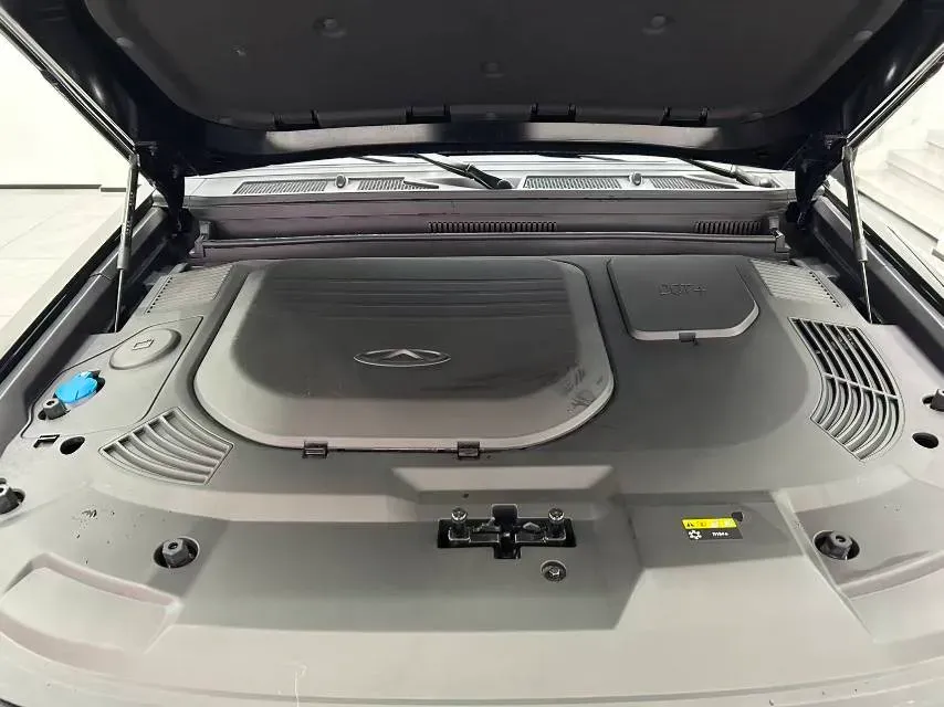 2023 Jetour Traveller 2.0T 254HP L4 7DCT,autocango,china used car exporter,china ev exporter,chinese used car exporter,chinese used ev exporter