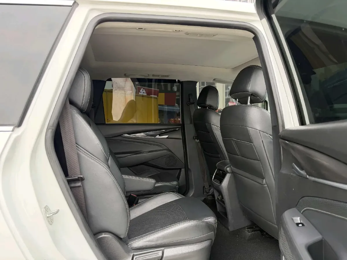 2021 MAXUS G50 1.5T 169HP L4 7DCT,autocango,china used car exporter,china ev exporter,chinese used car exporter,chinese used ev exporter