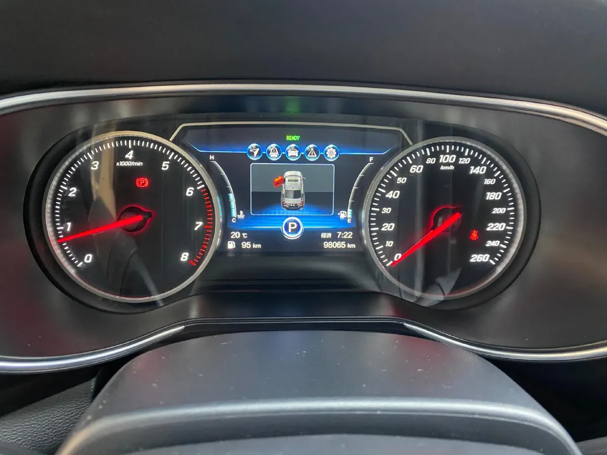 2020 HongQi H5 1.8T 197HP L4 6AT,autocango,china used car exporter,china ev exporter,chinese used car exporter,chinese used ev exporter