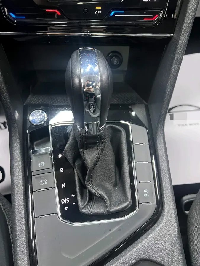 2022 Volkswagen Tharu 1.4T 150HP L4 7DCT,autocango,china used car exporter,china ev exporter,chinese used car exporter,chinese used ev exporter