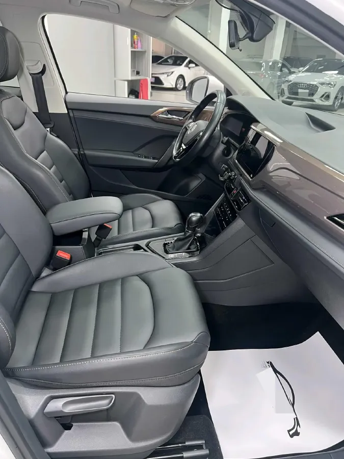 2022 Volkswagen Tharu 1.4T 150HP L4 7DCT,autocango,china used car exporter,china ev exporter,chinese used car exporter,chinese used ev exporter