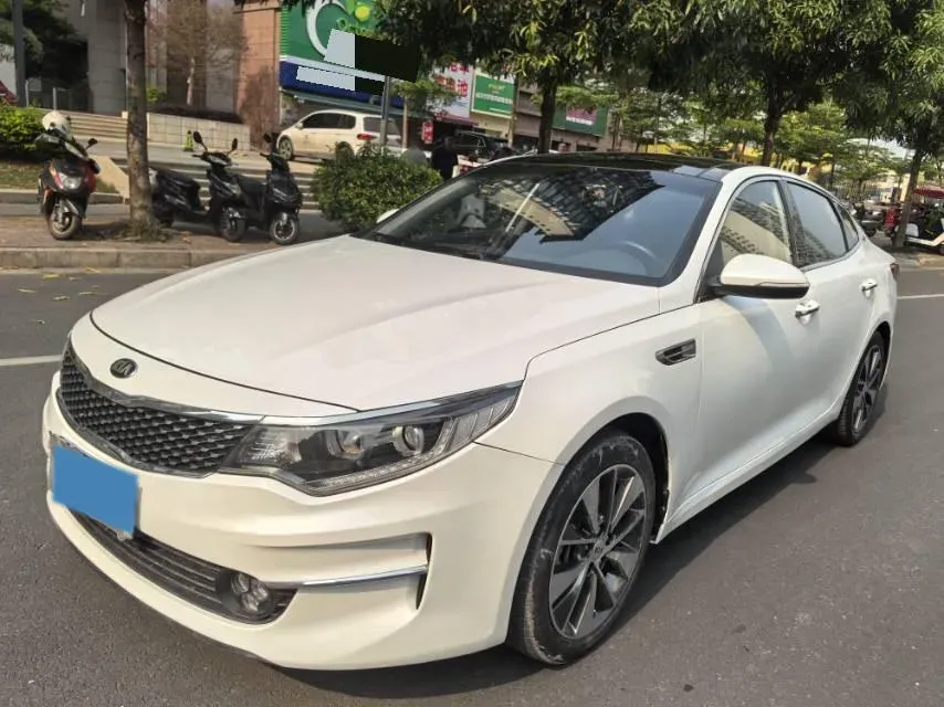 2016 Kia K5 2.0L 161HP L4 6AT,autocango,china used car exporter,china ev exporter,chinese used car exporter,chinese used ev exporter