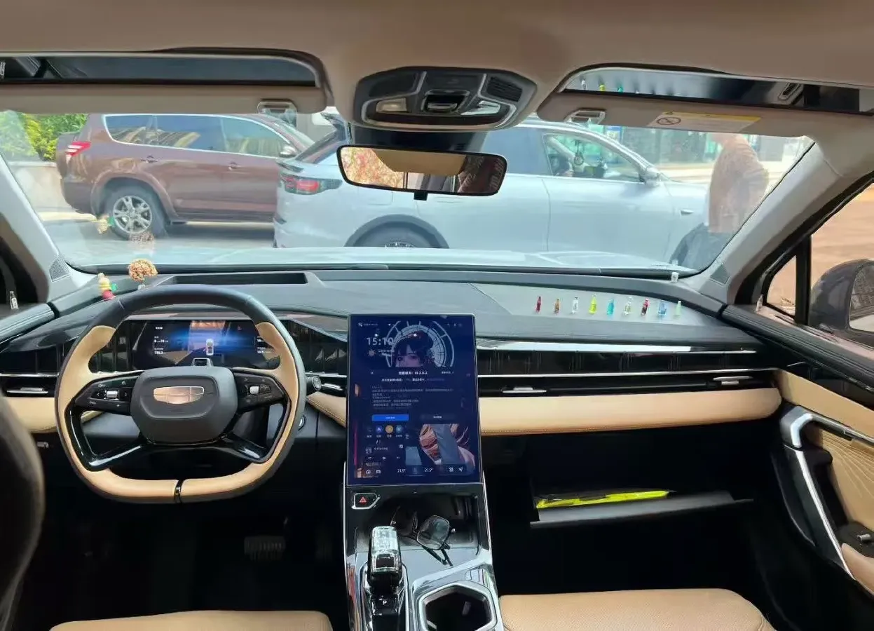 2023 Geely StarRay 2.0T 218HP L4 7DCT,autocango,china used car exporter,china ev exporter,chinese used car exporter,chinese used ev exporter