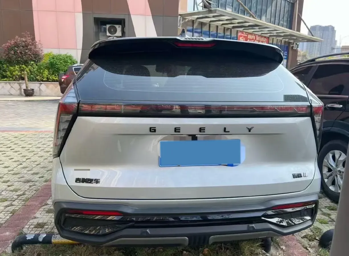 2023 Geely StarRay 2.0T 218HP L4 7DCT,autocango,china used car exporter,china ev exporter,chinese used car exporter,chinese used ev exporter