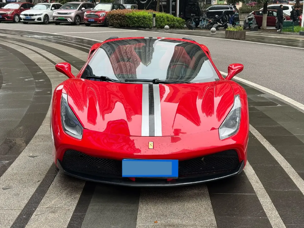 2015 Ferrari 488 3.9T 670HP V8 7DCT,autocango,china used car exporter,china ev exporter,chinese used car exporter,chinese used ev exporter