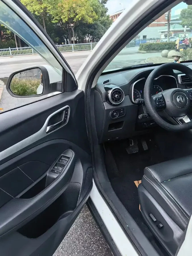 2018 MG ZS 1.5L 120HP L4 4AT,autocango,china used car exporter,china ev exporter,chinese used car exporter,chinese used ev exporter