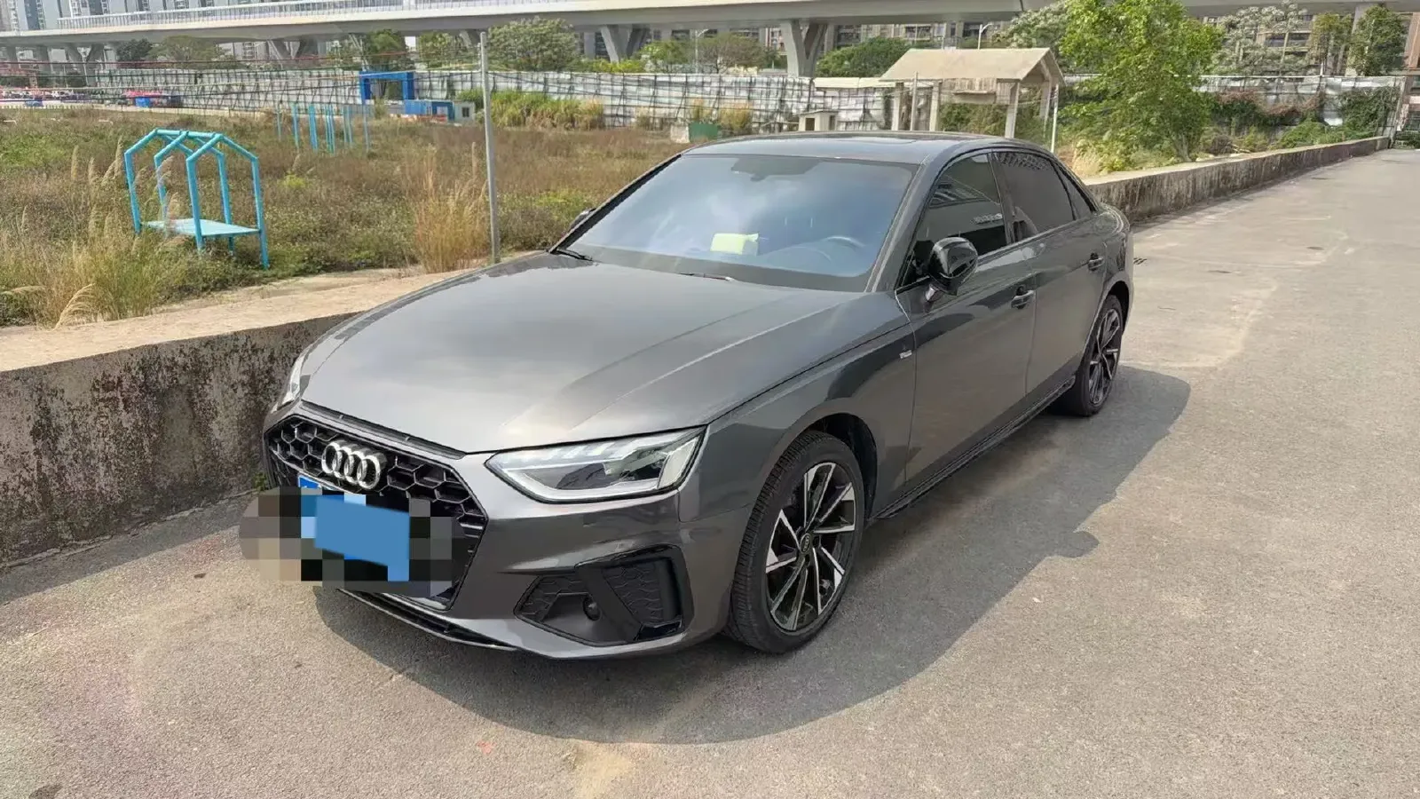 2024 Audi A4L 2.0T 190HP L4 7DCT,autocango,china used car exporter,china ev exporter,chinese used car exporter,chinese used ev exporter