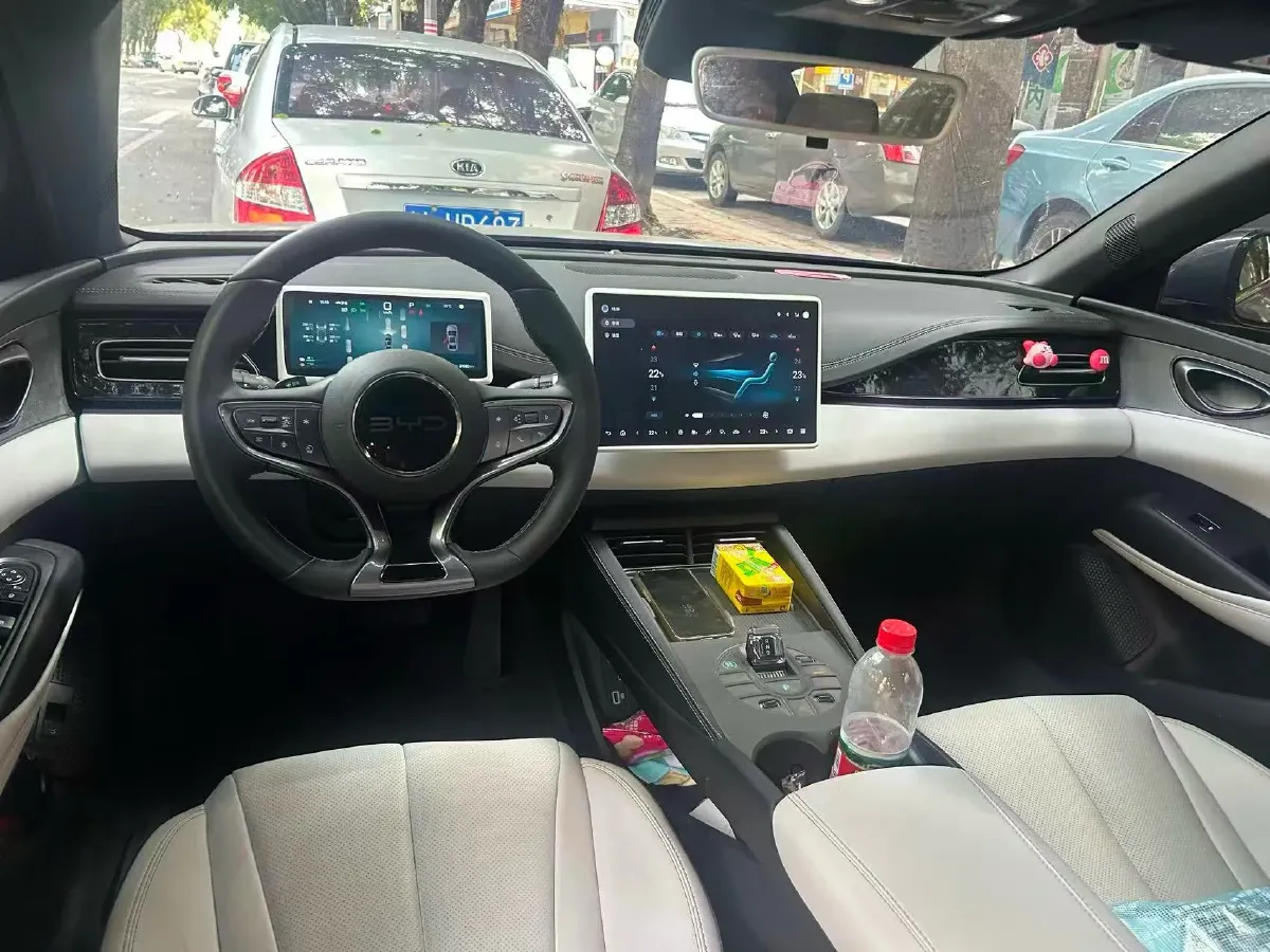 2025 BYD Seal07 DM-i 1.5T 156HP L4 E-CVT PHEV 17.6KWH,autocango,china used car exporter,china ev exporter,chinese used car exporter,chinese used ev exporter