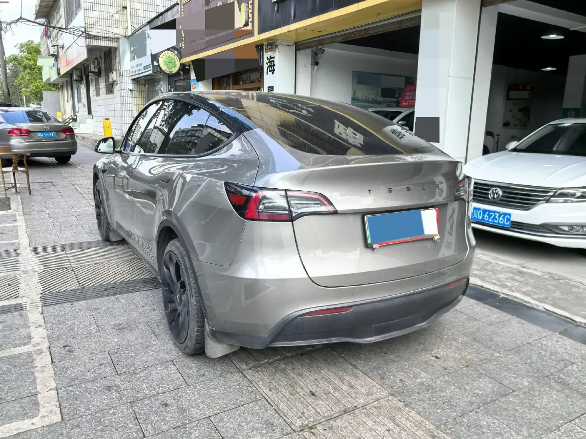 2022 BMW 3 Series 2.0T 184HP L4 8AT,autocango,china used car exporter,china ev exporter,chinese used car exporter,chinese used ev exporter