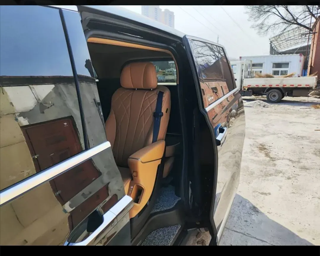 2025 Denza D9 1.5T 156HP L4 E-CVT PHEV 40KWH,autocango,china used car exporter,china ev exporter,chinese used car exporter,chinese used ev exporter