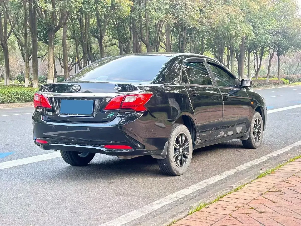 2020 BYD F3 1.5L 109HP L4 5MT,autocango,china used car exporter,china ev exporter,chinese used car exporter,chinese used ev exporter