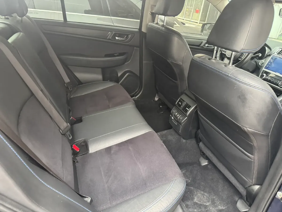 2020 Subaru Legacy 2.5L 175HP H4 CVT,autocango,china used car exporter,china ev exporter,chinese used car exporter,chinese used ev exporter