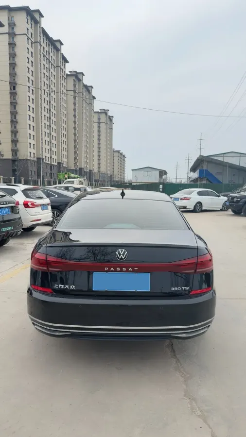 2024 Volkswagen Passat 2.0T 220HP L4 7DCT,autocango,china used car exporter,china ev exporter,chinese used car exporter,chinese used ev exporter