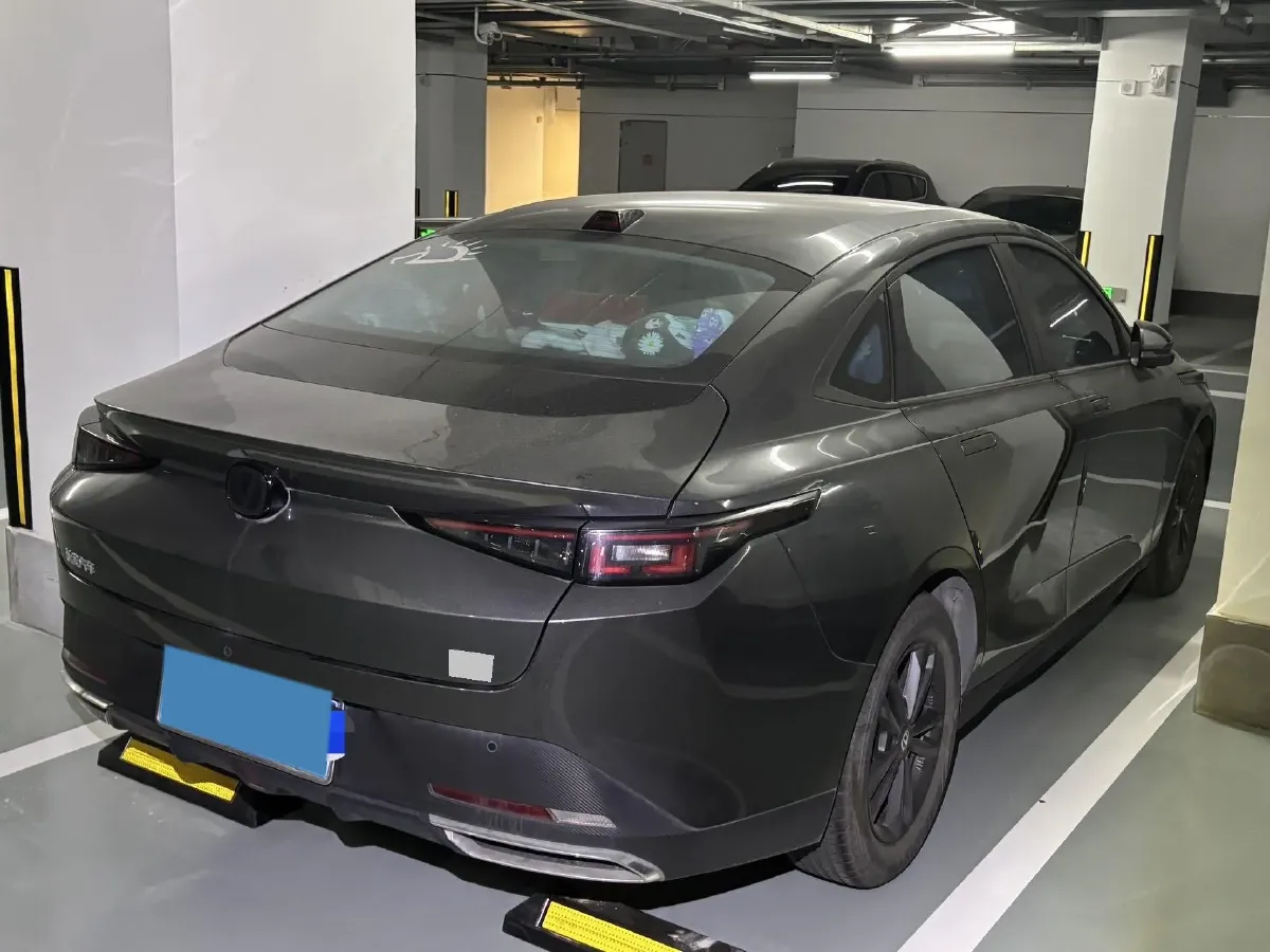 2023 ChangAn Lamore 1.5T 170HP L4 7DCT,autocango,china used car exporter,china ev exporter,chinese used car exporter,chinese used ev exporter