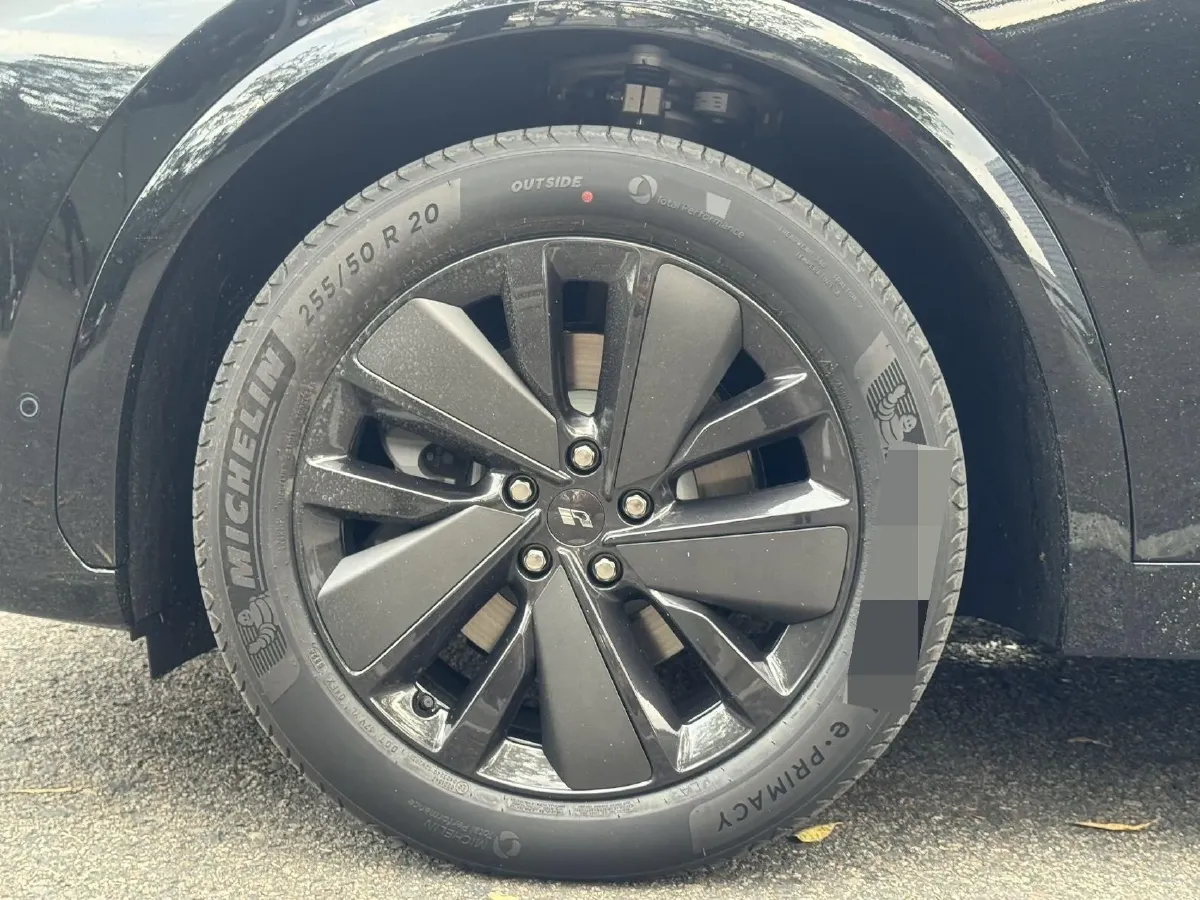 2025 Li L7 Range Extended 154HP REEV,autocango,china used car exporter,china ev exporter,chinese used car exporter,chinese used ev exporter