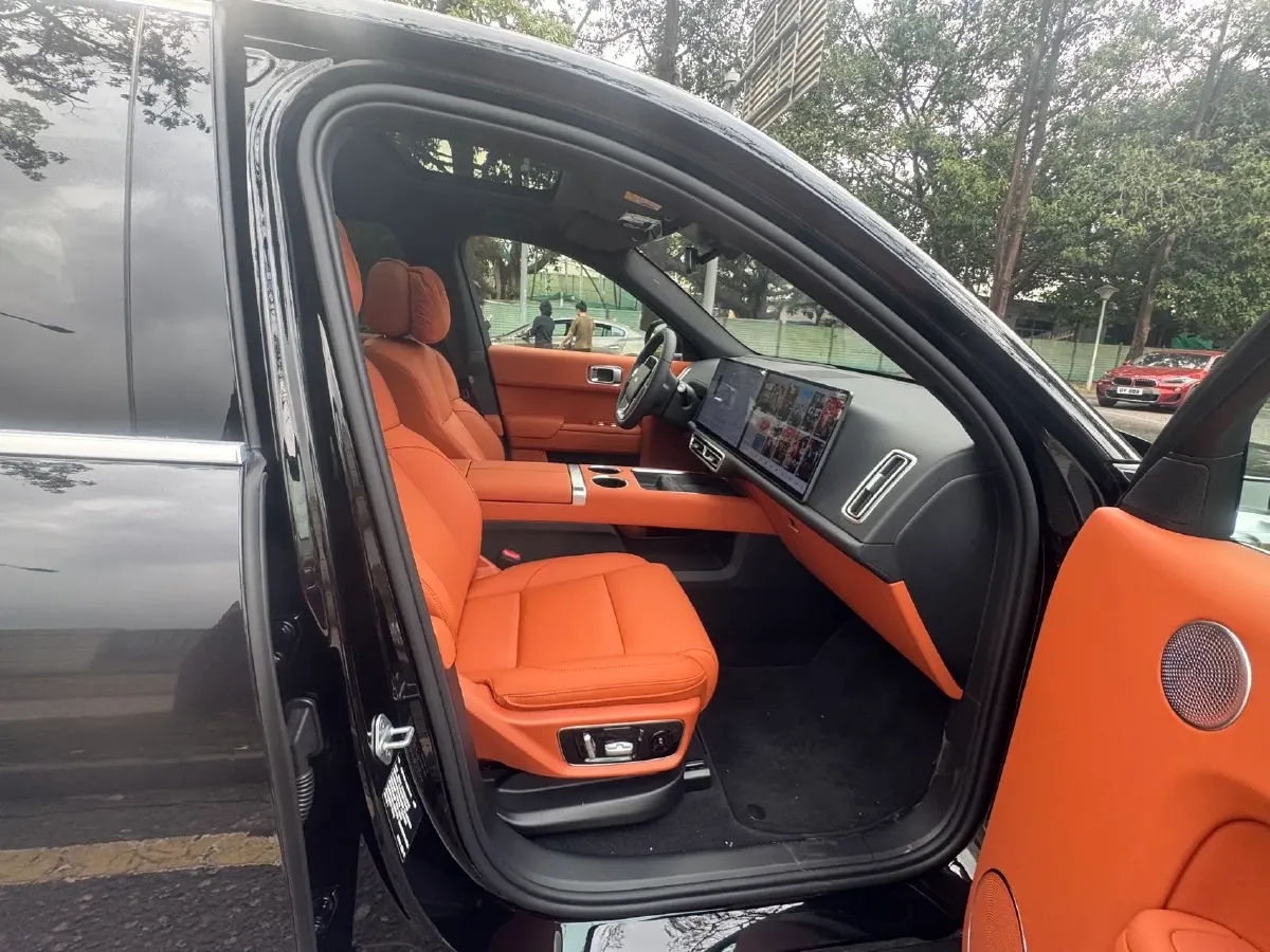 2025 Li L7 Range Extended 154HP REEV,autocango,china used car exporter,china ev exporter,chinese used car exporter,chinese used ev exporter