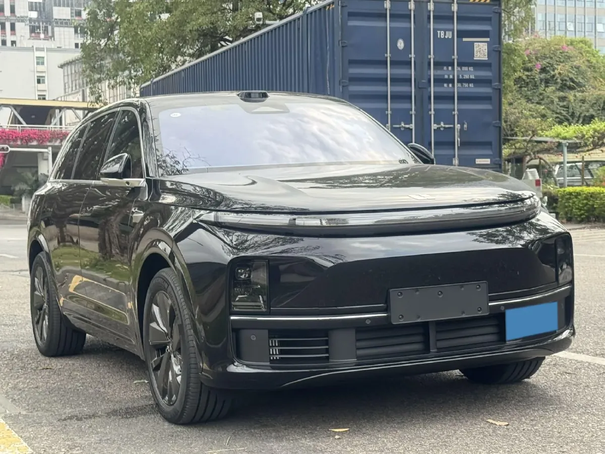 2025 Li L7 Range Extended 154HP REEV,autocango,china used car exporter,china ev exporter,chinese used car exporter,chinese used ev exporter
