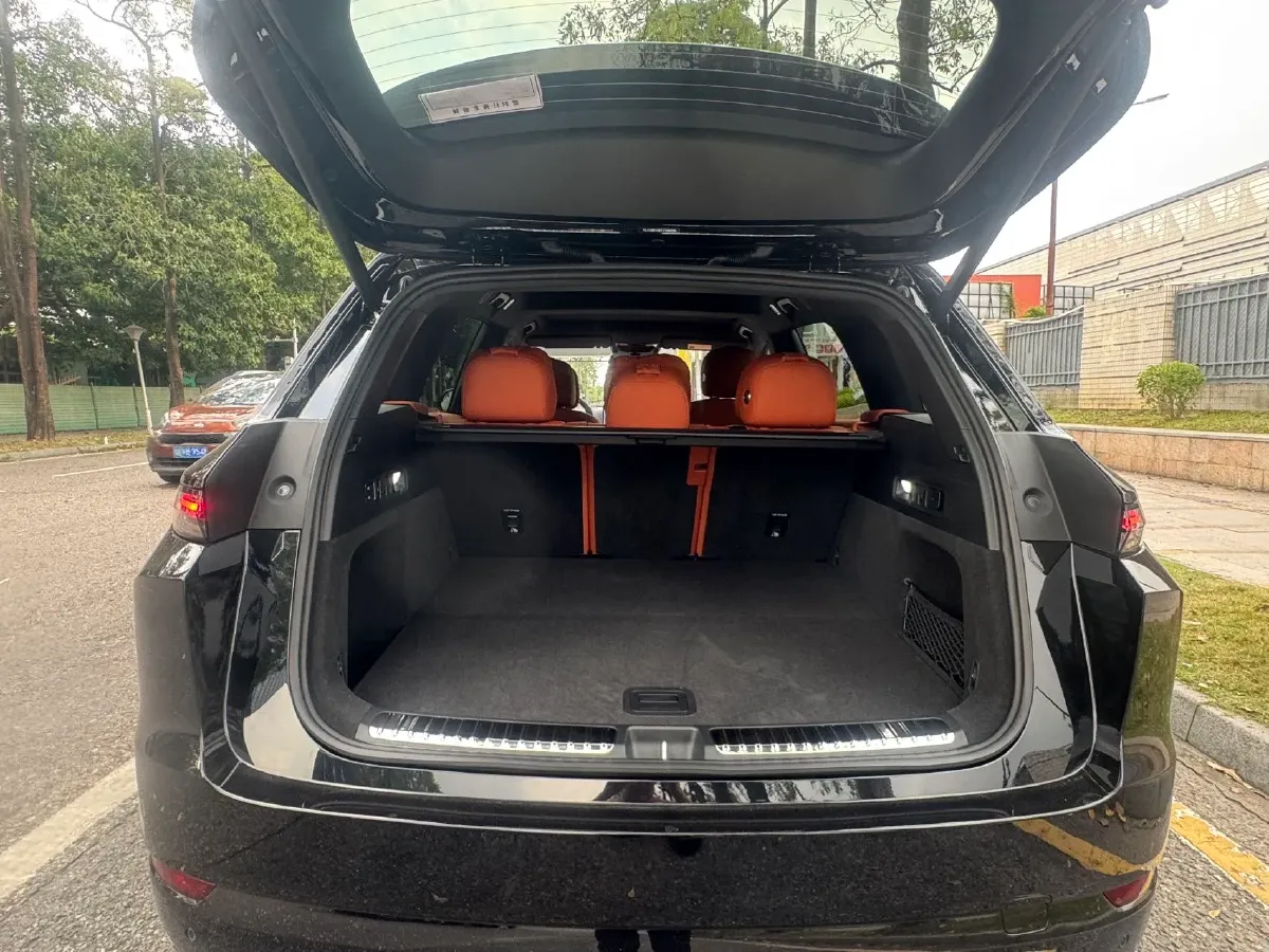 2025 Li L7 Range Extended 154HP REEV,autocango,china used car exporter,china ev exporter,chinese used car exporter,chinese used ev exporter