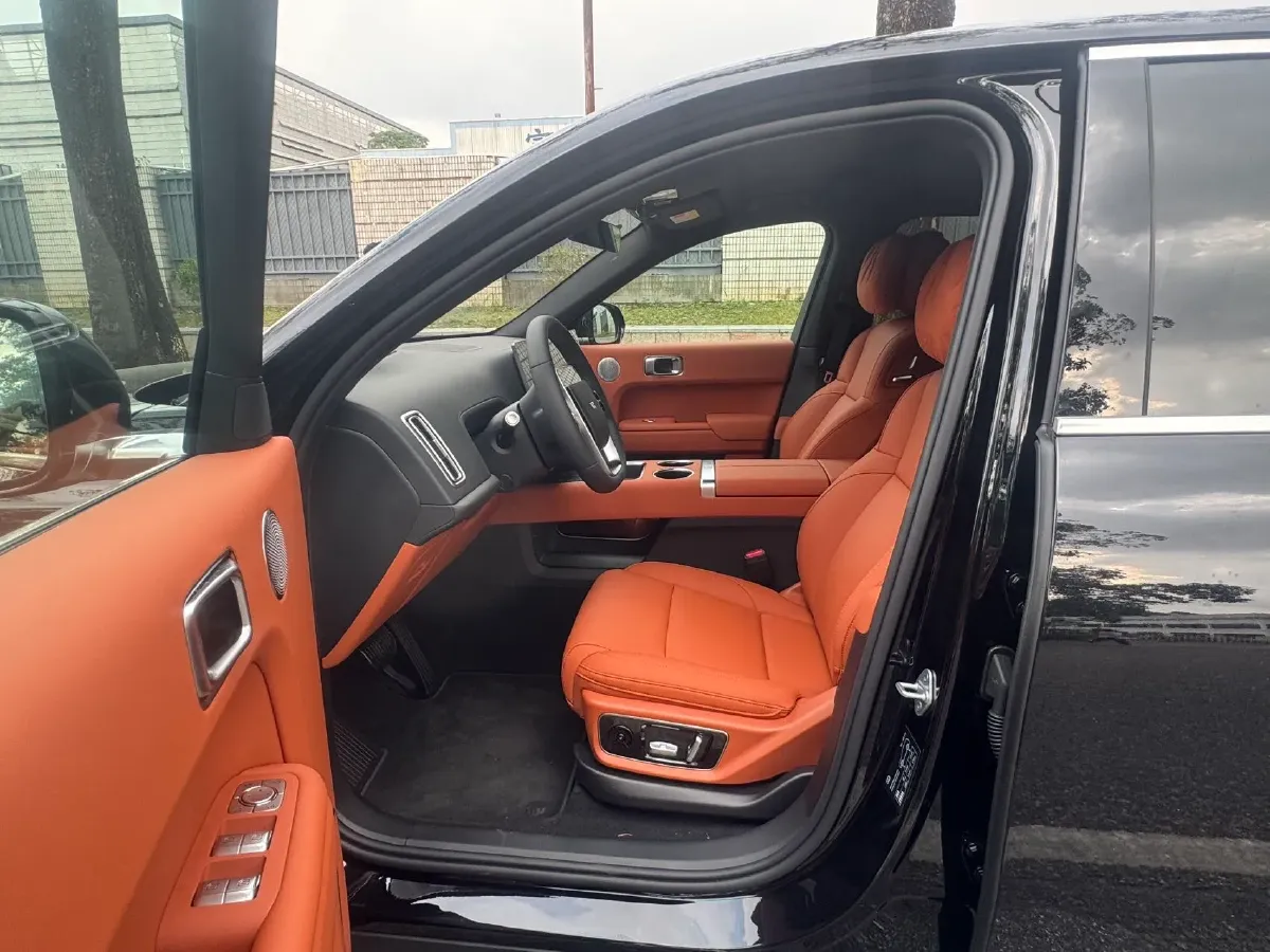 2025 Li L7 Range Extended 154HP REEV,autocango,china used car exporter,china ev exporter,chinese used car exporter,chinese used ev exporter